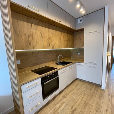 Alquiler de un moderno apartamento de 3 habitaciones, 52 m², Cracovia, Polonia